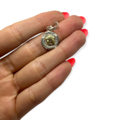 LARA 19 Dije - Variedad de Formas (15 mm) Plata y Oro - comprar online
