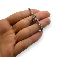 S/C Pulsera con Dije Cruz Acero Quirúrgico - comprar online