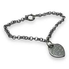 S/C Pulsera con Dije Corazon Acero Quirúrgico - comprar online