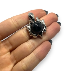 5527 Dije de Diseño Piedra Negra Acero Quirúrgico