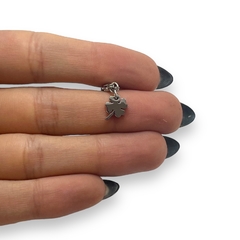 5631 Dije Mini Trébol con Mosquetón Acero Quirúrgico - comprar online