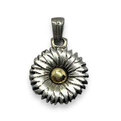 AG-340 Dije Flor / Ultimas Unidades (20mm) Plata y Oro