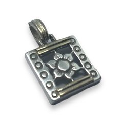 LOLA-6 Dije Flor / Ultimas Unidades (21mm) Plata y Oro - comprar online