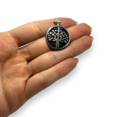 5735 Dije Arbol de la Vida - Esmaltado Negro (25mm) Acero Quirúrgico - comprar online