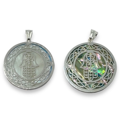 6102-PLUS Dije Circular Reversible Mano de Fatima Piedra Nácar (40 mm) Acero Blanco