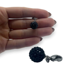 CAR-209-N Dije Bola de Fuego Negra (13 mm) con mosquetón Acero Quirúrgico