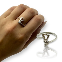 ART-155 Anillo Corazon y Flecha Plata 925