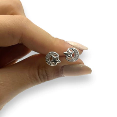 2.2 gr Aritos Pasantes Luna y Estrella (10 mm) Plata Italiana - tienda online