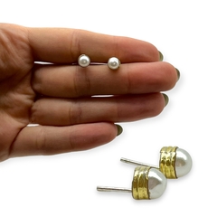 AR-SU BL Aros Pasantes Perla (7 mm) Plata y Oro