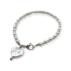 VOL-101 Pulsera Perlas de Vidrio con Corazon Colgante del Mar Acero Blanco - comprar online