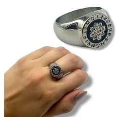 0471 Anillo San Benito Esmaltado Negro Acero Quirúrgico Premium