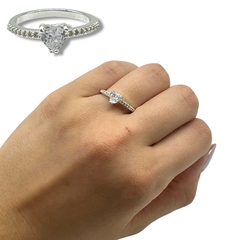 0456 Anillo Premium Corazon Acero Blanco