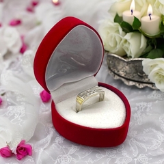 Estuche Corazón - Ideal Compromiso (4x4cm) en Pana Roja (SIN ANILLO)
