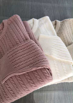 Sweater Ochitos Wool en internet