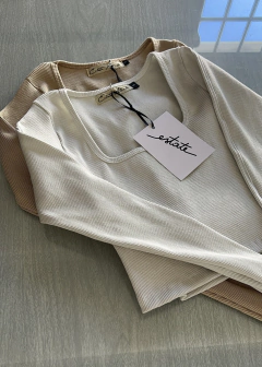 Camiseta Juicy Escote Cuadrado / Punto Morley en internet