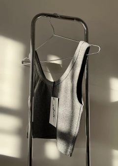 Basic Top Musculosa - Punto Morley (+ 11 colores) en internet