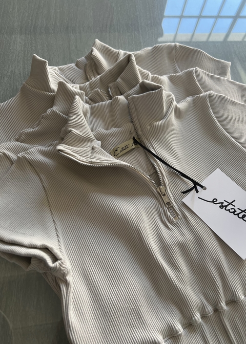 Zipped Crop Sport (mangas cortas)