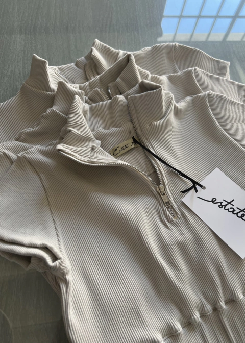 Zipped Crop Sport (mangas cortas)