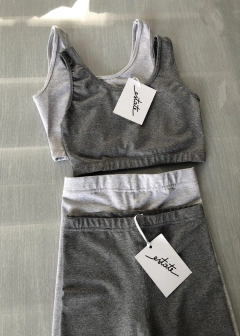 Set - Top Basic + Leggings - Estate Atenta