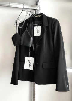 Basic Blazer (Negro) - Estate Atenta