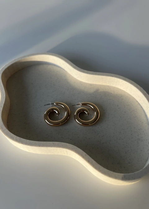 Spiral Golden Earrings (por par)