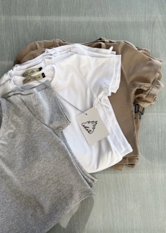 Remera Crop (básica algodón con lycra) - comprar online