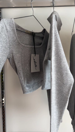 Camiseta Juicy Escote Cuadrado / Punto Morley - Estate Atenta