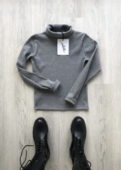 Camiseta Doble Polera Larga - Punto Morley en internet