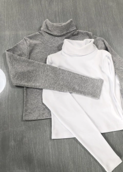 Polera Crop Poly (doble cuello)