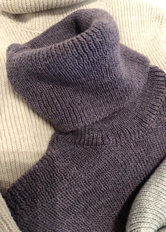 Polera Punto Elástico Essential High Neck (11 colores) - Estate Atenta