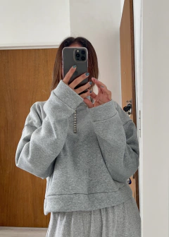 Buzo Crop en internet