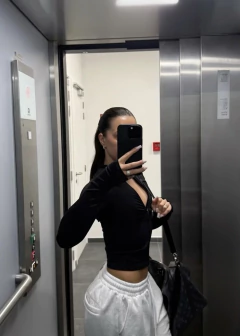 Campera Sport Skin Crop (primera piel) - comprar online