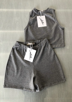 Set Top Emm + short sassy sporty en internet