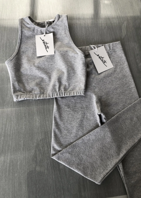 Set Top Emm + Basic cotton leggings