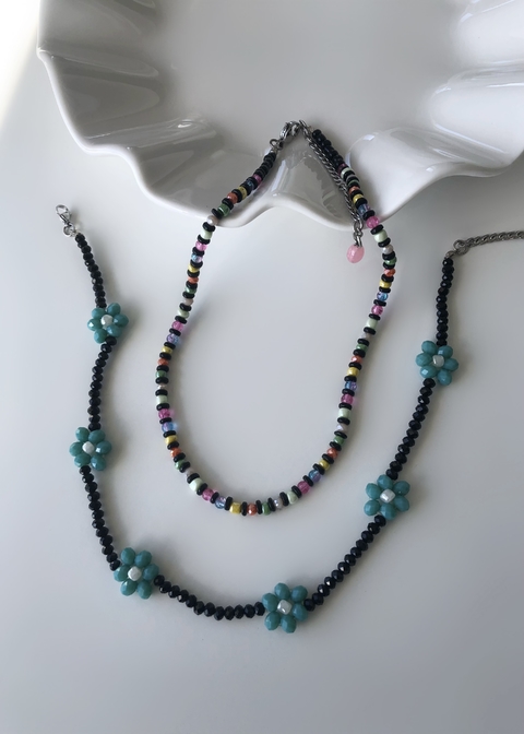 Bead Flower Aqua & Black