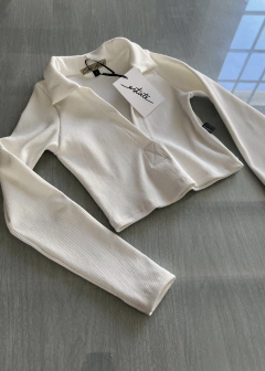 Camiseta Crop Cuello Chomba