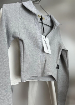 Imagen de Camiseta Crop Cuello Chomba