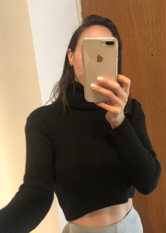 Polera Punto Elástico Essential High Neck (11 colores) en internet