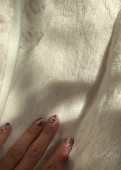 Campera Hoodie Crop Skin - Estate Atenta