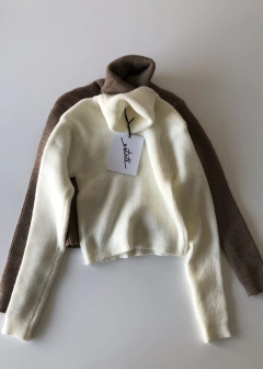 Polera Punto Elástico Essential High Neck (11 colores) - comprar online