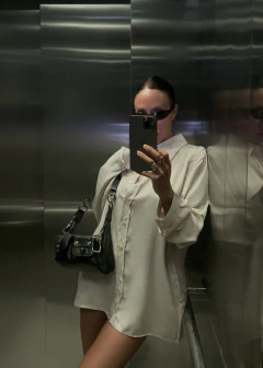 Camisa Oversized Seda en internet