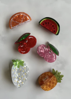 Broches Juicy Fruits en internet
