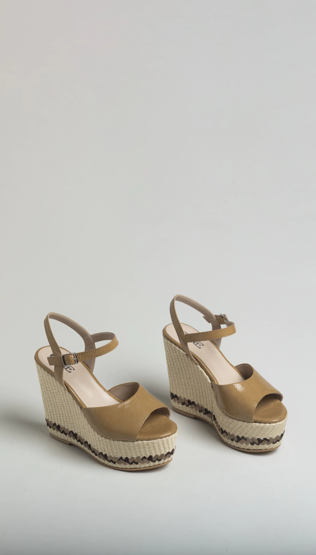 SANDALIA KYOMI CHAROL SUELA