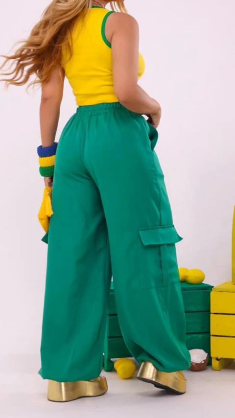 CALÇA COM BOLSO _ ALFAIATARIA