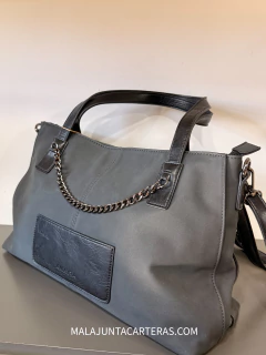 CARTERA AMAYRA NEGRO - Mala Junta