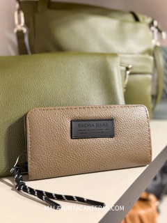 BILLETERA SKORA SIMPLE CON CIERRE VERDE