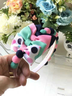 Tiara Duda Pompom - Santo Laço Acessorios