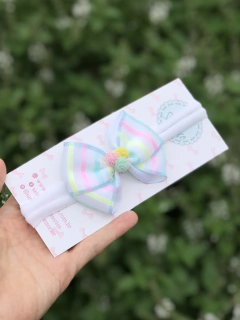 Laço Luana Candy Colors na internet