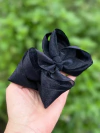 Laço preto organza