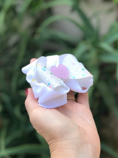 Laço Livia glitter coração - loja online